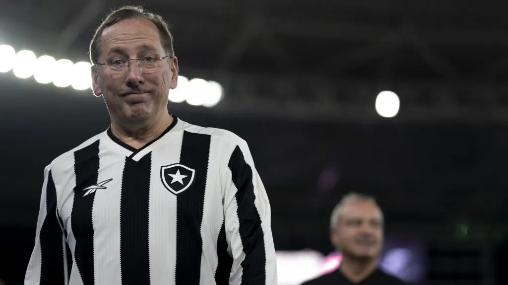 Textor errou no planejamento do Botafogo para a temporada – Foto: Jorge Rodrigues/AGIF