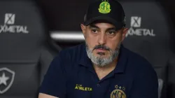 Rafael Guanaes, técnico do Mirassol, falou sobre o Fluminense e Thiago Silva. Foto: Thiago Ribeiro/AGIF