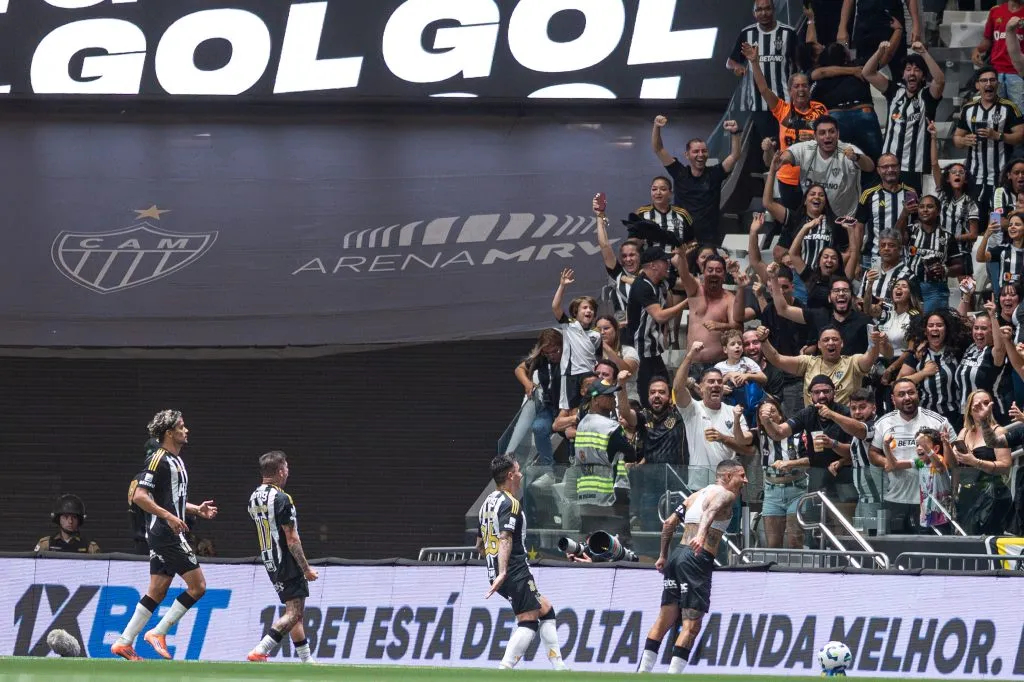 Guilherme Arana desabafa após gol que findou longo jejum no Atlético – Foto: Alessandra Torres/AGIF