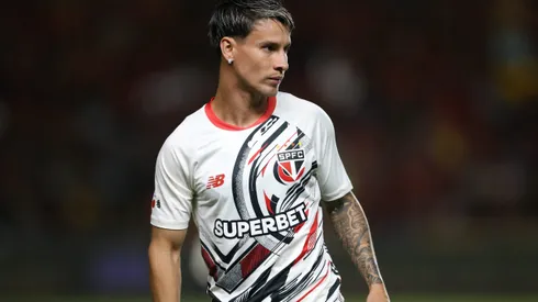 Ferreirinha jogador do Sao Paulo durante a partida entre Sport e Sao Paulo na Ilha do Retiro em Recife (PE), pelo Campeonato Brasileiro da Serie A 2025. Foto: Marlon Costa/AGIF