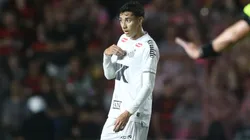 Bontempo retorna ao Santos, projeta duelo contra o Corinthians e deve ganhar vaga de Barreal - Foto Marlon CostaAGIF