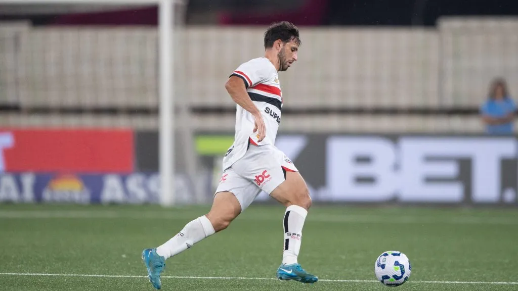 Calleri jogador do Sao Paulo durante partida contra o Botafogo no estadio Engenhao pelo campeonato Brasileiro A 2025. Foto: Thiago Ribeiro/AGIF