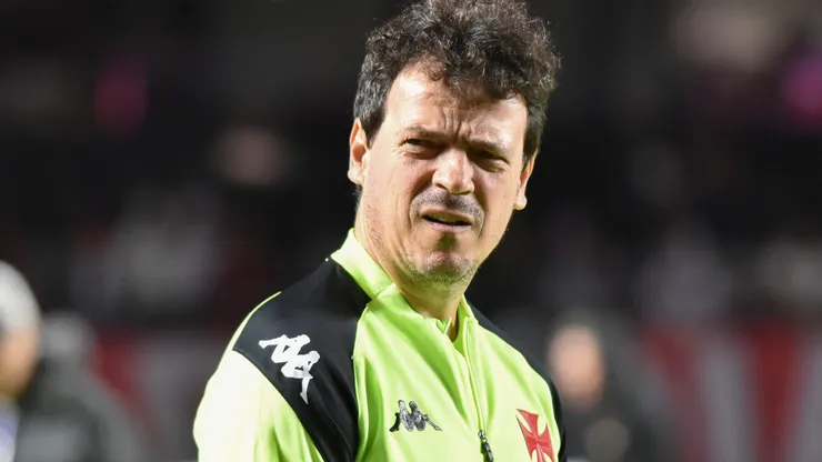 Fernando Diniz tecnico do Vasco durante partida contra o Sao Paulo no estadio Morumbi pelo campeonato Brasileiro A 2025. Foto: Jota Erre/AGIF