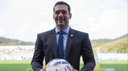 Samir Xaud Presidente da CBF antes da partida entre Barra e Santa Cruz na Arena Barra em Itajai-SC, pela Final do Campeonato Brasileiro da Serie D 2025. Foto: Marlon Costa/AGIF