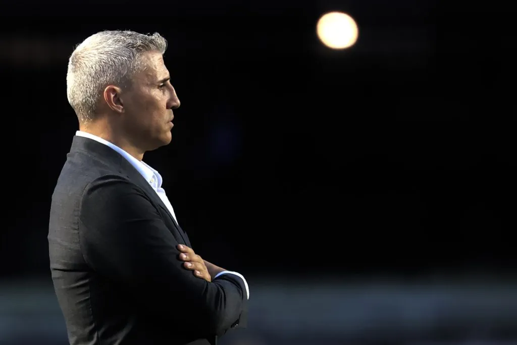 Hernán Crespo tecnico do Sao Paulo durante partida contra o Palmeiras no estadio Morumbi pelo campeonato Brasileiro A 2025. Foto: Marcello Zambrana/AGIF