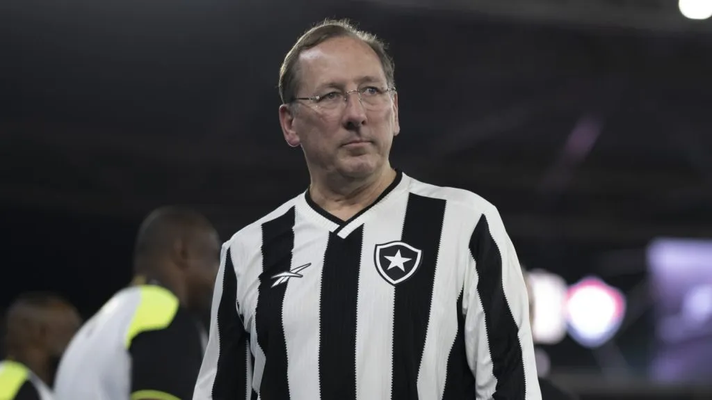 John Textor busca se respaldar nos bastidores – Foto: Jorge Rodrigues/AGIF