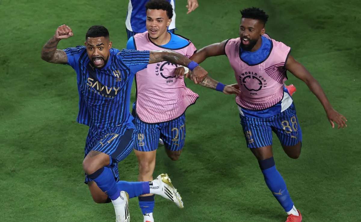 Corinthians planeja nova investida em Kaio César em 2026