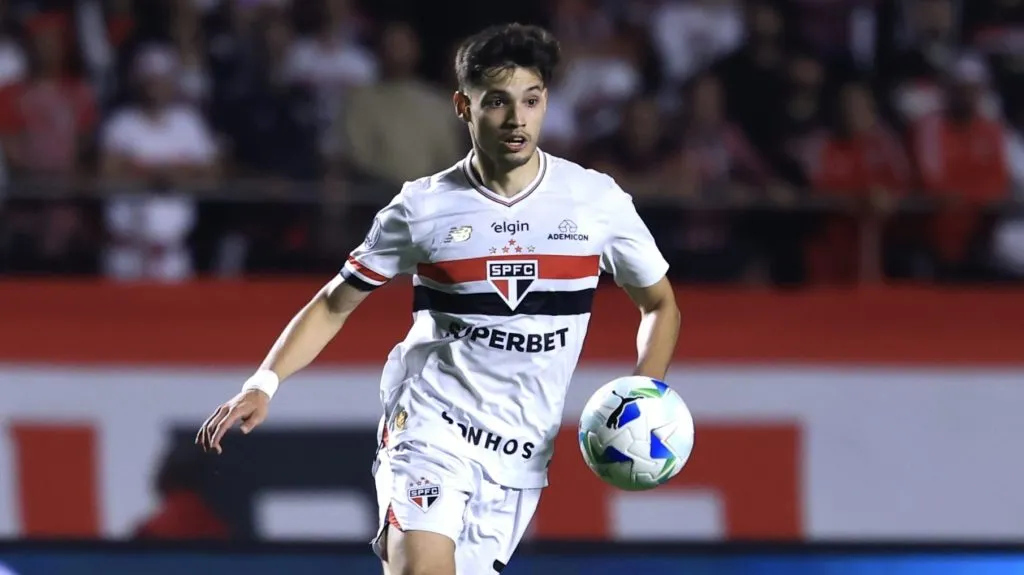 Bobadilla jogador do São Paulo durante partida contra o Atletico Nacional pela Copa Libertadores 2025. Foto: Marcello Zambrana/AGIF