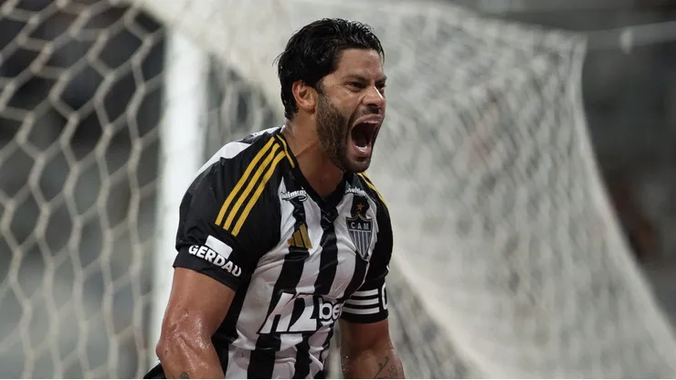 Hulk pelo Atlético. Foto: Alessandra Torres/AGIF