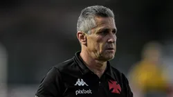Ex-treinador do Vasco, Jorginho comentou sobre Paulo Henrique - Foto: Thiago Ribeiro/AGIF