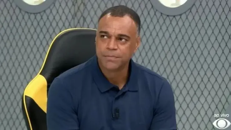 Denílson destaca importância dos amistosos e faz alerta a jogadores não convocados Abre o olho - Foto ReproduçãoBand TV