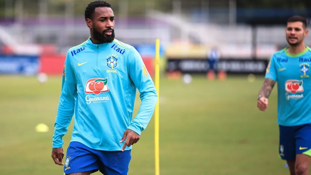 Gerson durante treino pela Seleção. Foto: Ettore Chiereguini/AGIF
