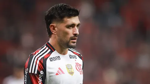 Arrascaeta possui vínculo até o final de 2026