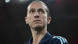 Vidente prevê vitória do Flamengo, mas acredita que as decisões de Filipe Luís podem atrapalhar os planos.