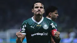 Raphael Veiga jogador do Palmeiras comemora seu gol durante partida contra o Juventude - Foto: Ettore Chiereguini/AGIF