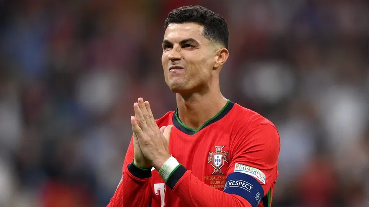 Cristiano Ronaldo em campo pela seleção de Portugal. (Photo by Justin Setterfield/Getty Images)