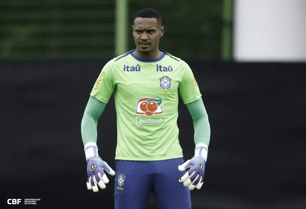 Goleiro John em treino da Seleção Brasileira – FOTO: @rafaelribeirorio / CBF