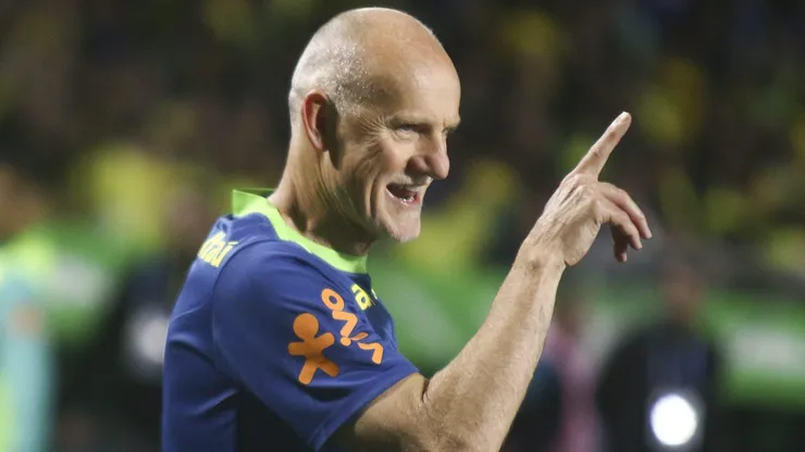 Taffarel durante partida entre Brasil e Equador, no Estádio Couto Pereira, pelas Eliminatórias para a Copa do Mundo de 2026.