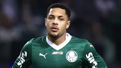 SP - SAO PAULO - 01/10/2025 - BRASILEIRO A 2025, PALMEIRAS X VASCO - Vitor Roque jogador do Palmeiras durante partida contra o Vasco no estadio Arena Allianz Parque pelo campeonato Brasileiro A 2025.