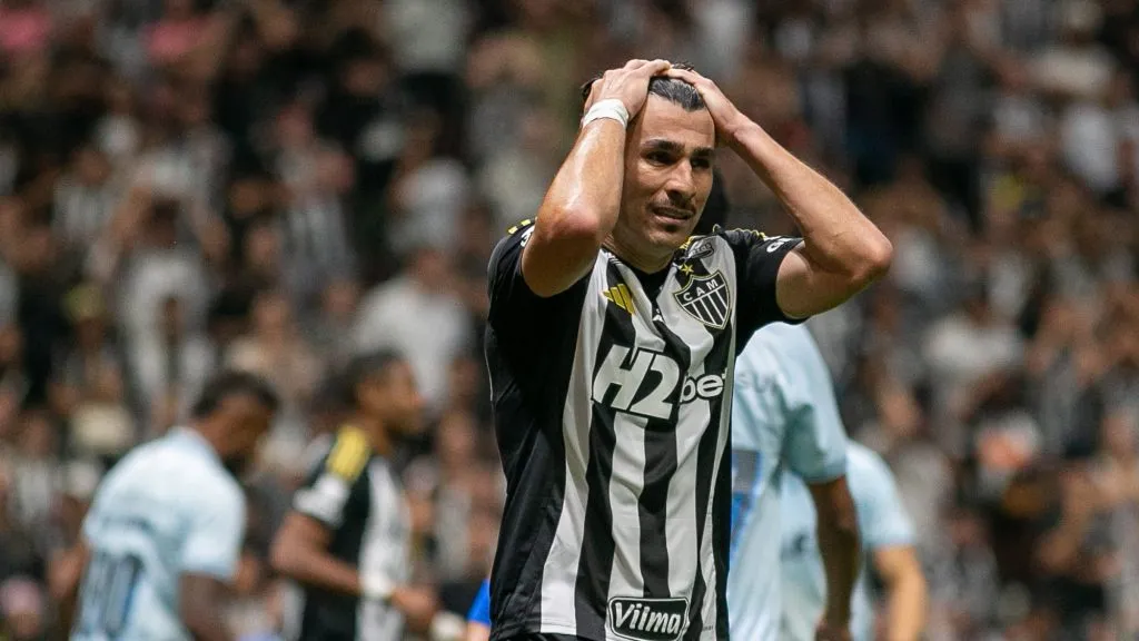 Alonso no Atlético. Foto: Fernando Moreno/AGIF