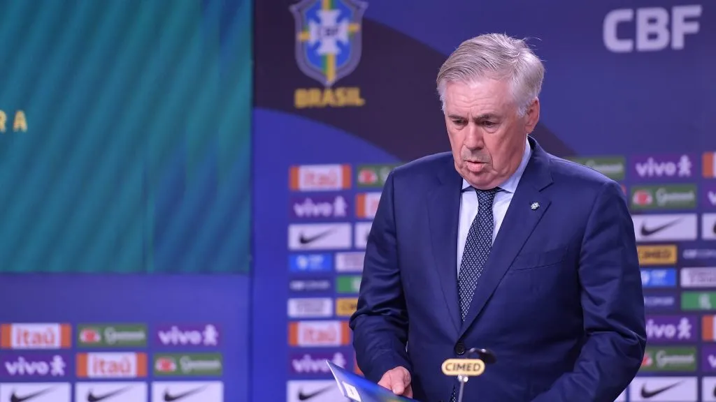 RJ – RIO DE JANEIRO – 25/08/2025 – CONVOCACAO SELECAO BRASILEIRA – RJ – RIO DE JANEIRO – 25/08/2025 – CONVOCACAO SELECAO BRASILEIRA – Carlo Ancelotti tecnico da Selecao Brasileira durante convocacao para as Eliminatorias da Copa do Mundo de 2026, evento realizado na CBF (Confederacao Brasileira de Futebol) no Rio de Janeiro, nesta segunda (25). Foto: Thiago Ribeiro/AGIF