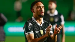 Vitinho durante partida entre Juventude x Botafogo - Foto: Luiz Erbes/AGIF