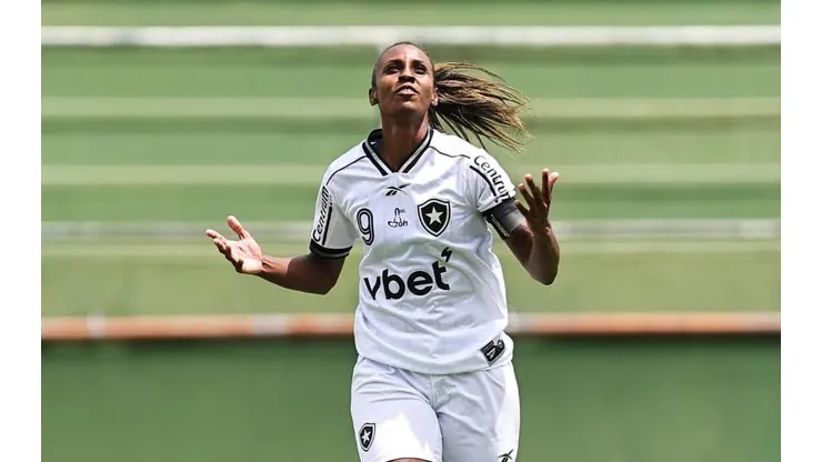 Fernanda Tipa comemora vitória pelo Botafogo. Foto: Arthur Barreto/Botafogo