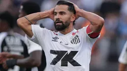 Santos de Tomas Rincón perdeu três vezes para o Corinthians na temporada 2025