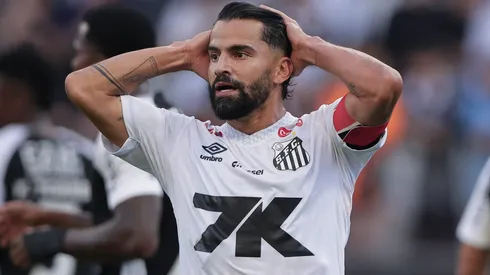 Santos de Tomas Rincón perdeu três vezes para o Corinthians na temporada 2025