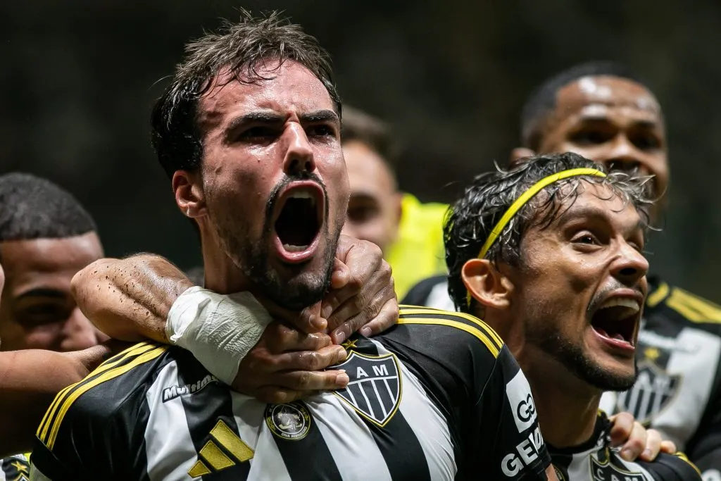 Igor Gomes jogador do Atletico-MG comemora seu gol durante partida contra o Fluminense na Arena MRV – Foto: Fernando Moreno/AGIF