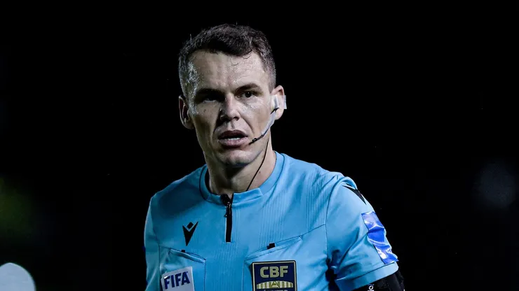 Paulo Cesar Zanovelli, árbitro de Atlético-MG x Cruzeiro