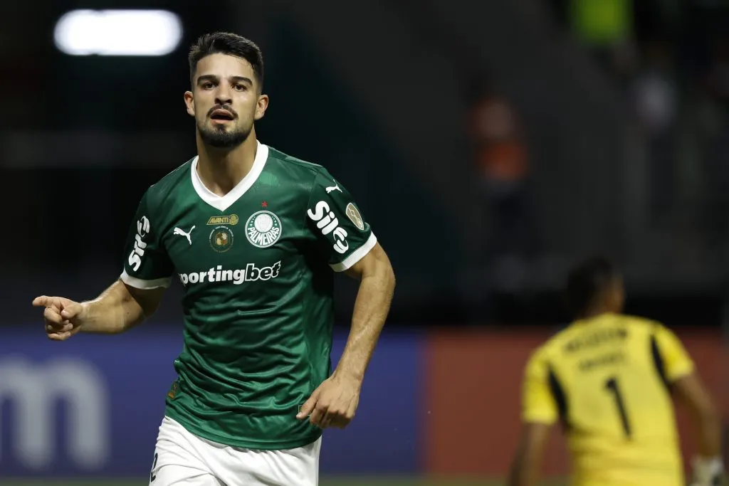 Flaco deverá jogar pela Argentina em amistoso contra Porto Rico. Participação em SEP x Bragantino é improvável – Foto: Miguel Schincariol/Getty Images