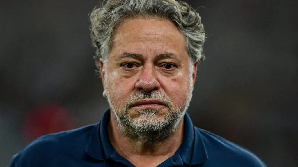 Julio Casares foi duramente criticado - Foto: Thiago Ribeiro/AGIF