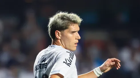 SP - SAO PAULO - 17/08/2025 - BRASILEIRO A 2025, SANTOS X VASCO - Benjamin Rollheiser jogador do Santos durante partida contra o Vasco no estadio Morumbi pelo campeonato Brasileiro A 2025. Foto: