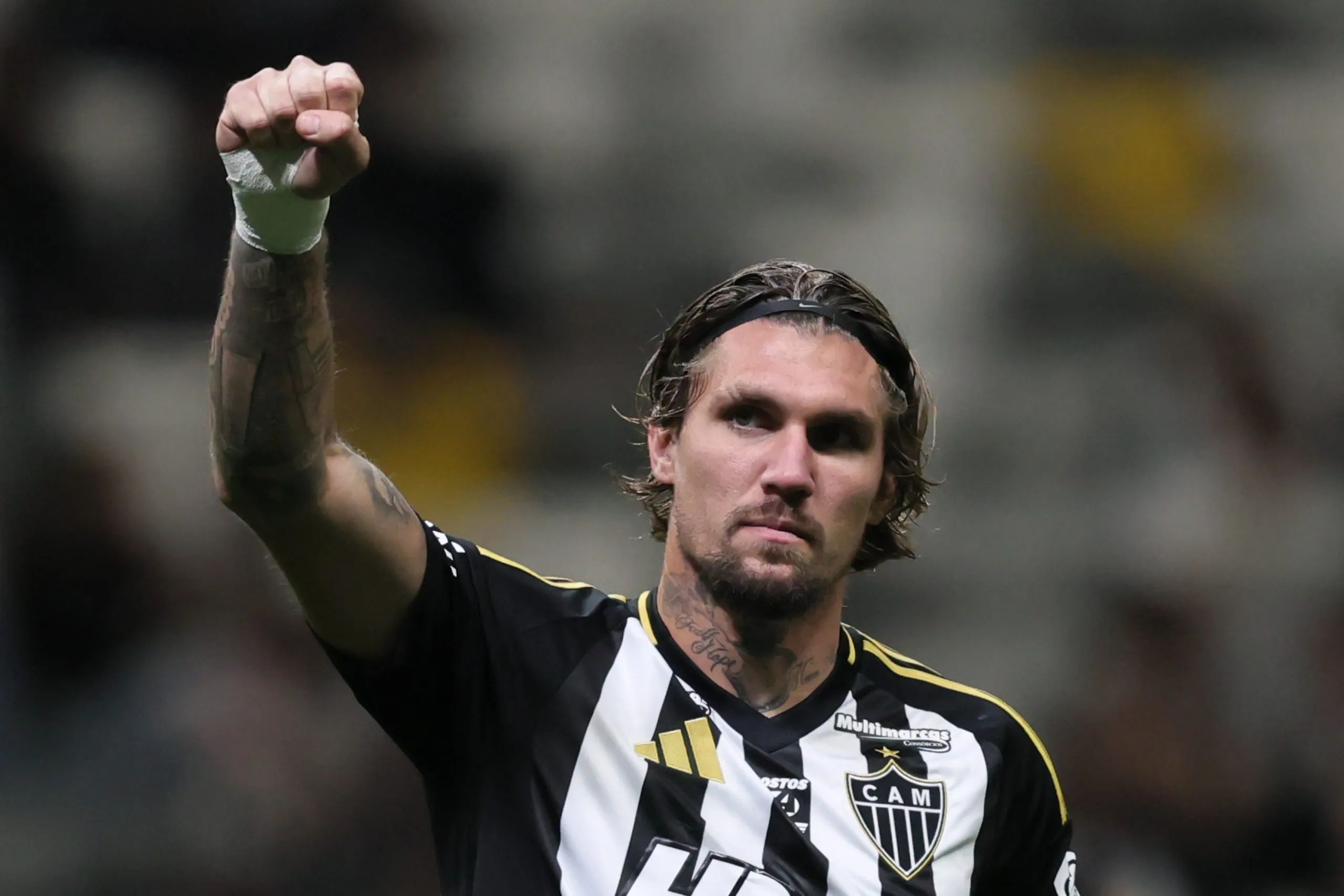 Lyanco só retornará no inicio de 2026. Foto: Gilson Lobo/AGIF