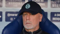 Mano Menezes durante jogo do Imortal.