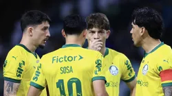 Giay, lateral-direito do Santos