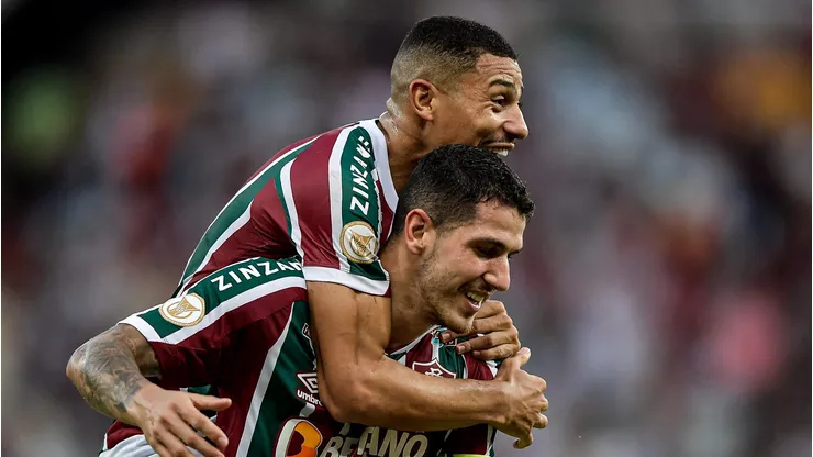 Nino, zagueiro do Zenti, ex-Fluminense