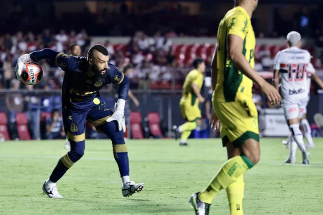 Alex Muralha goleiro do Mirassol durante partida contra o Sao Paulo – Foto: Marcello Zambrana/AGIF
