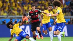 Em 2014, a Seleção perdeu de 7 a 1 para a Alemanha e 3 a 0 para a Holanda na Copa no Brasil.