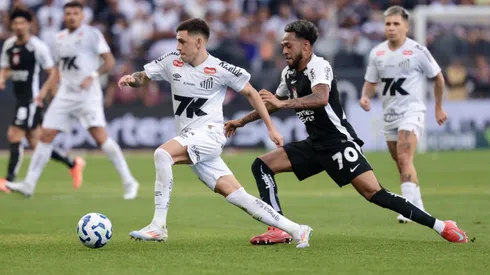 Santos x Corinthians se enfrentam pelo Campeonato Brasileiro A 2025. Foto: Marcello Zambrana/AGIF