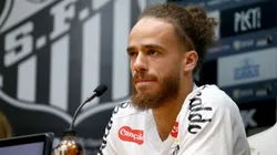 Billal tem confiança do Santos em momento conturbado nos bastidores