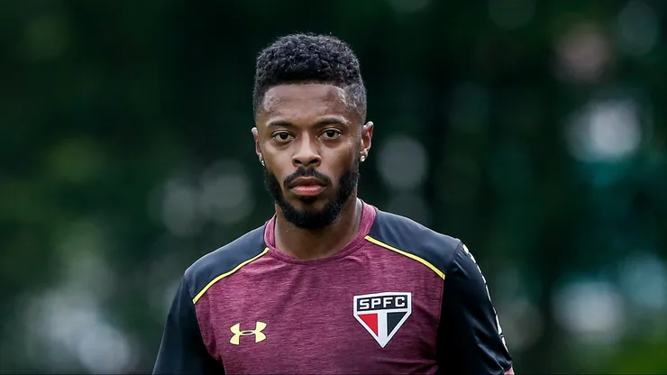 Michel Bastos criticou Julio Casares, do São Paulo.