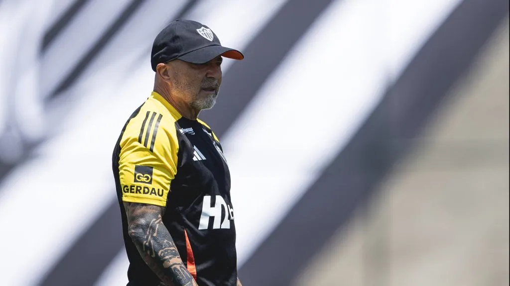 Sampaoli comanda treino na Cidade do Galo de olho no desempenho de bolas áreas do elenco – Foto: Pedro Souza / Atlético