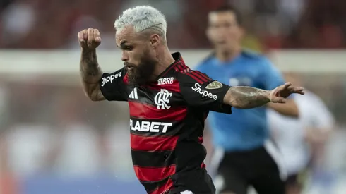 RJ - RIO DE JANEIRO - 15/05/2025 - COPA LIBERTADORES 2025, FLAMENGO X LDU - Michael jogador do Flamengo durante partida contra o LDU no estadio Maracana pelo campeonato Copa Libertadores 2025. Foto: Jorge Rodrigues/AGIF