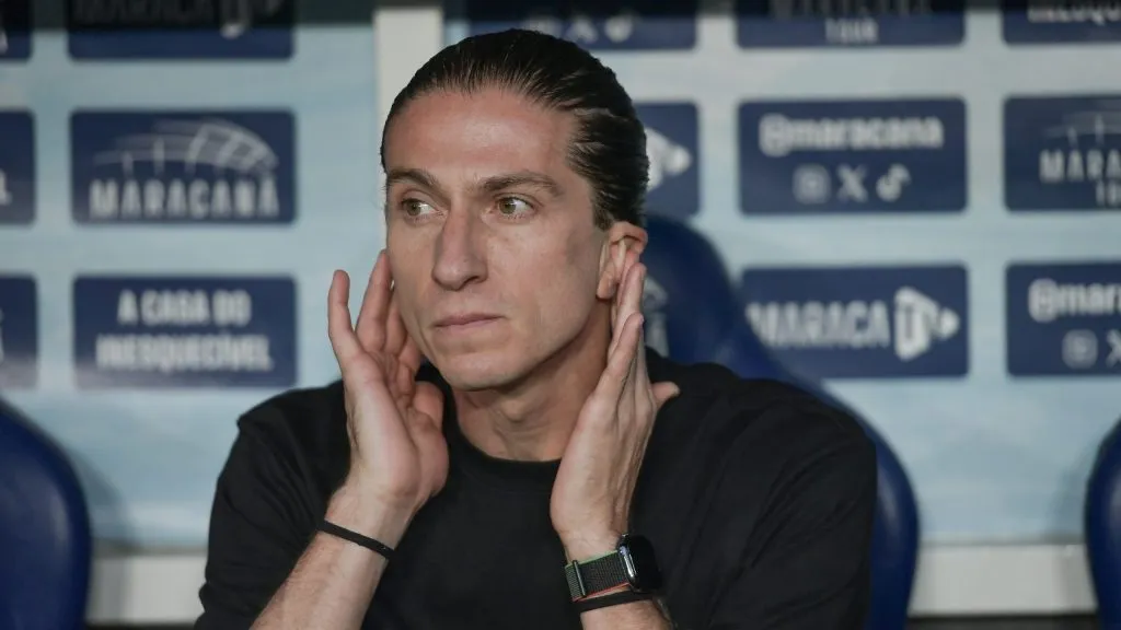 Filipe Luís - Foto: Thiago Ribeiro/AGIF.