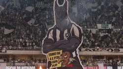 Torcida do Botafogo provoca Flamengo por meio de mosaico pré-jogo (Photo by Wagner Meier)