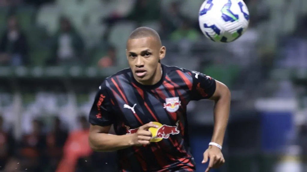 Jhon Jhon vive seu melhor momento no Red Bull Bragantino - Foto: Marcello Zambrana/AGIF.