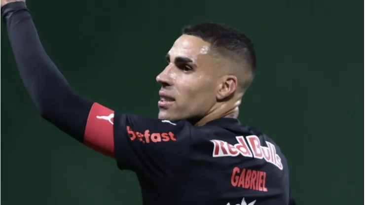 Gabriel atuou no Palestra de 2015 a 2016