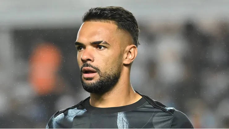Raniele foi o capitão do Timão no jogo de ontem